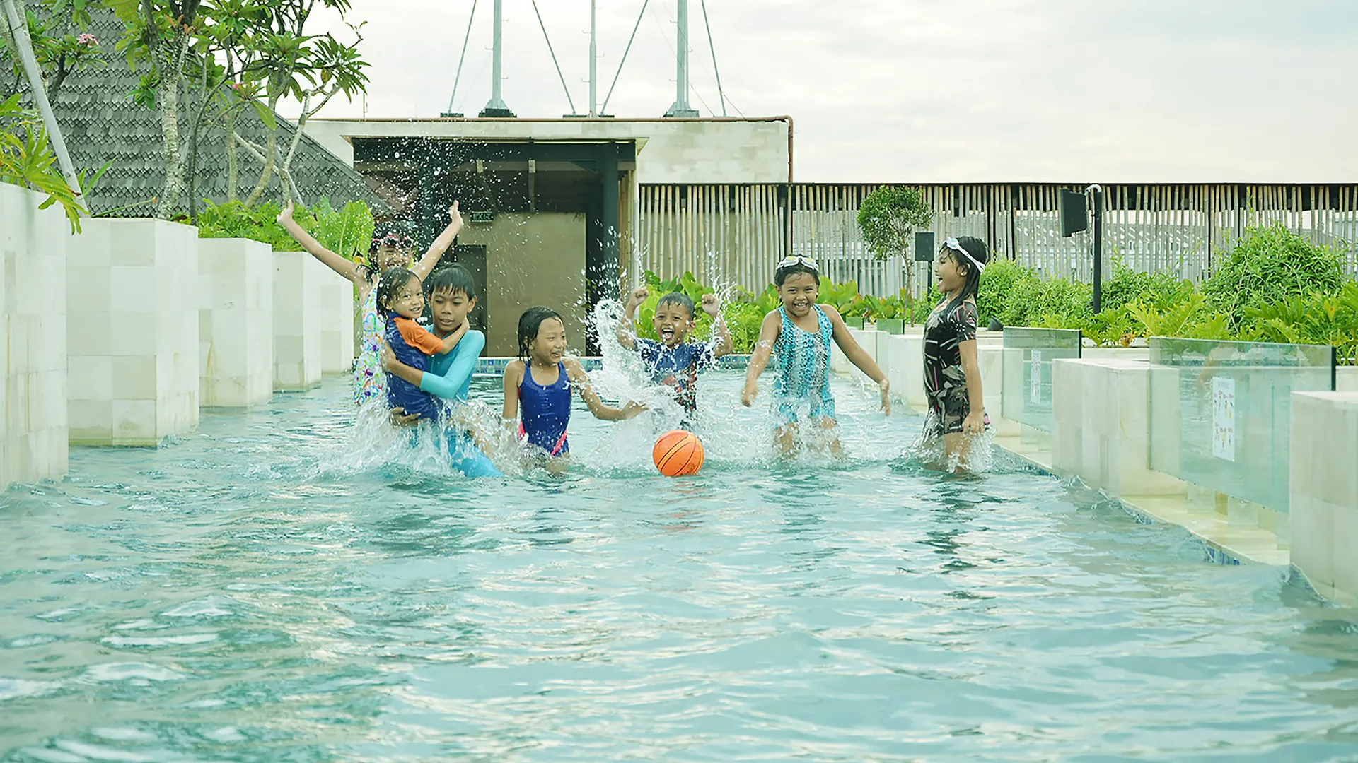 Ramada By Wyndham Bali Sunset Road Kuta Hotell Seminyak Indonesien