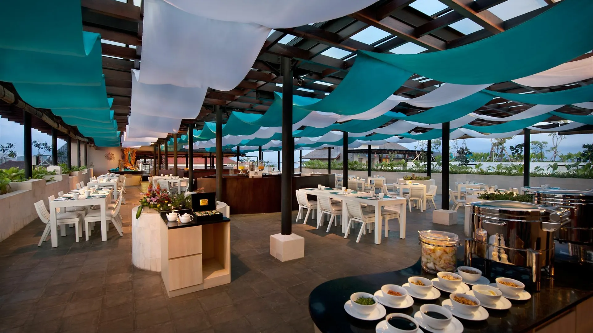 Ramada By Wyndham Bali Sunset Road Kuta Hotell Seminyak